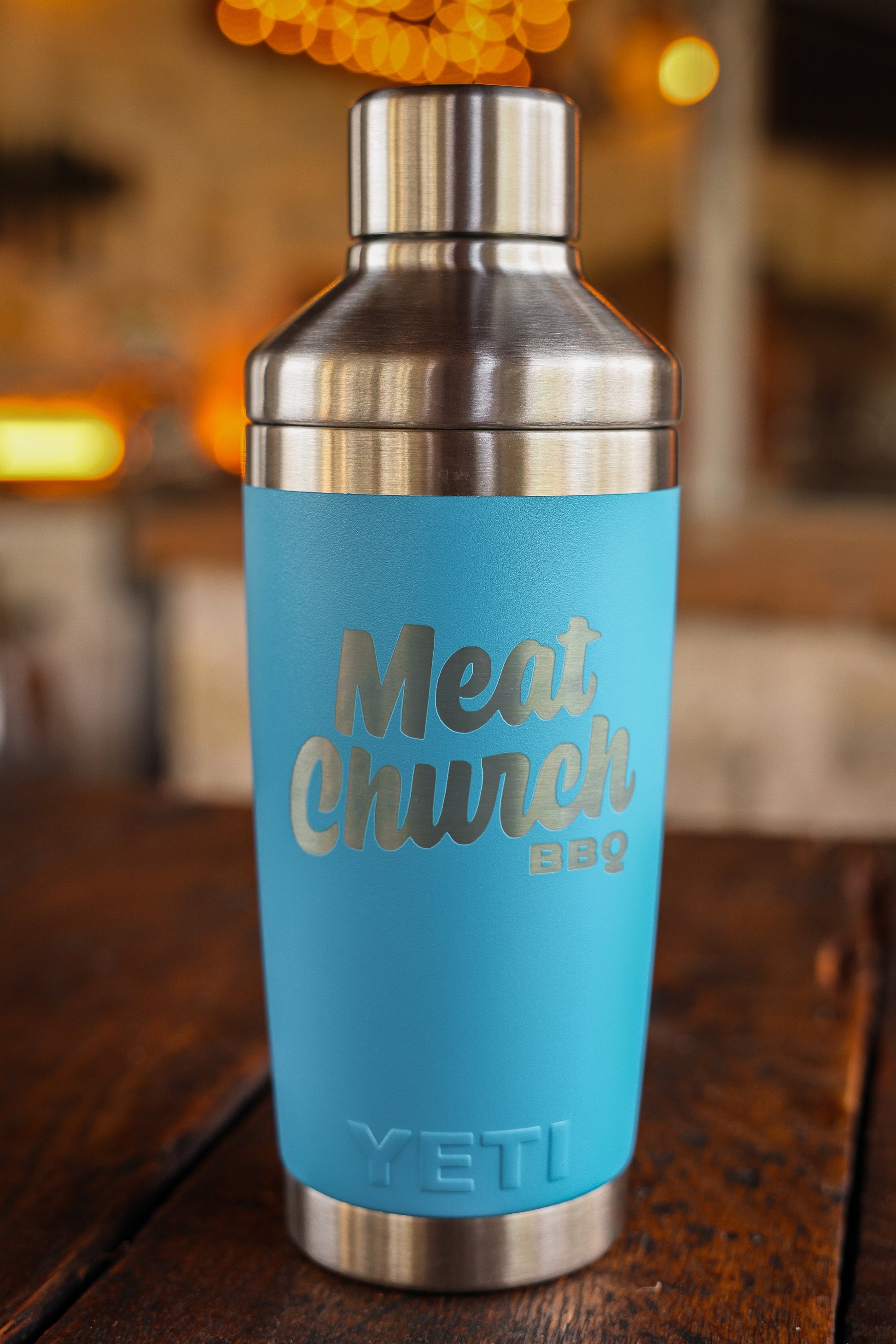 yeti-20-oz-cocktail-shaker-w6 222A9473_a70cb363-0ef2-497c-81fa-a85d28abe424.jpg